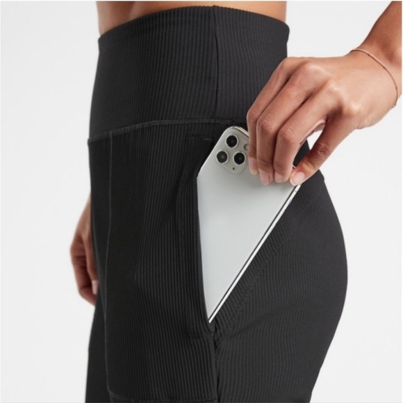 Athleta Salutation Ribbed Jogger Pants in black Size XL - Picture 4 of 16